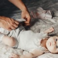 How to Help Your Daughter Choose Appropriate Clothes for Hot Weather and Summer Months