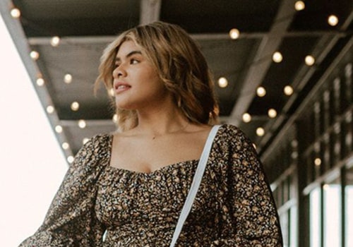What Type of Clothing is Best for a Girl's First Date?