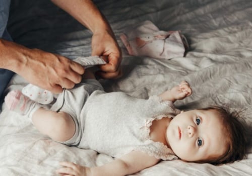 How to Help Your Daughter Choose Appropriate Clothes for Hot Weather and Summer Months